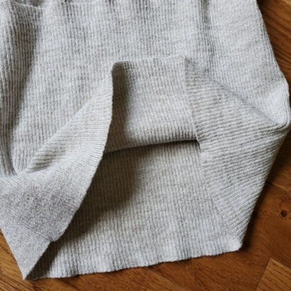 Apt 9 Silver Sweater - Picture 5 of 8